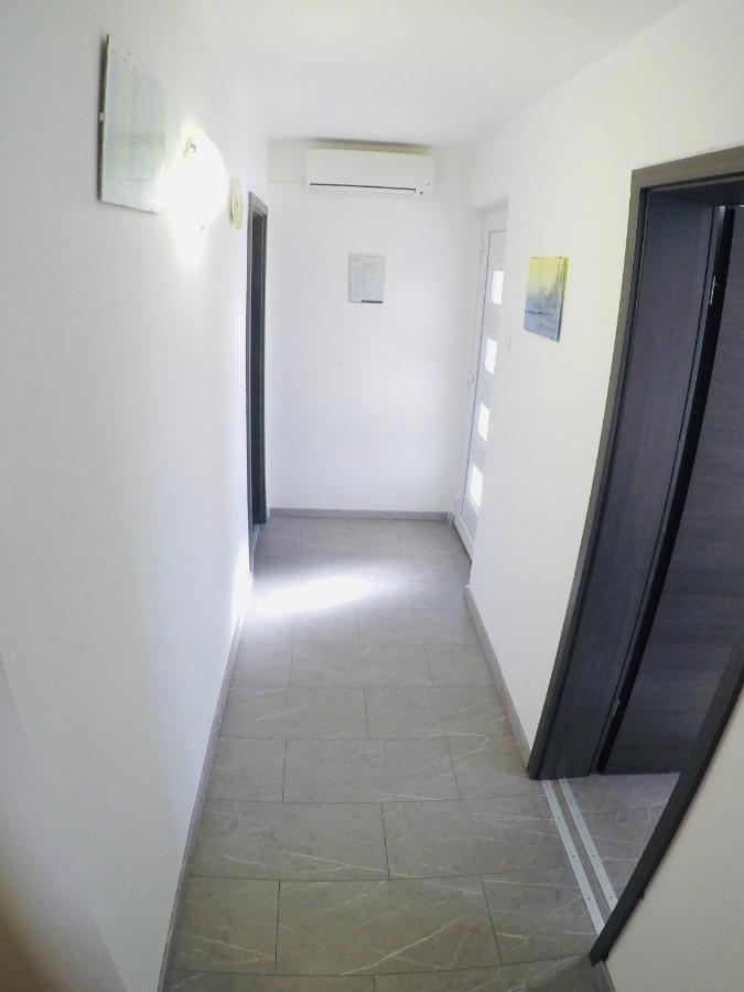 Apartments Lopac Jadranovo Exterior foto